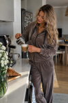 Плюшен дамски сет VELVET Cappuccino 